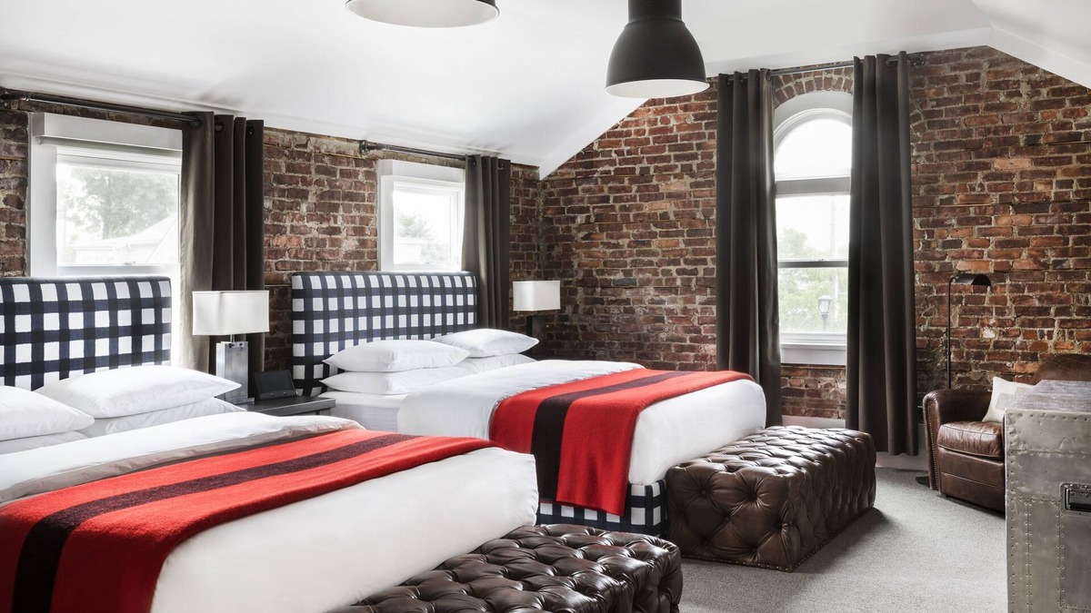 Montclair Hotel | The George