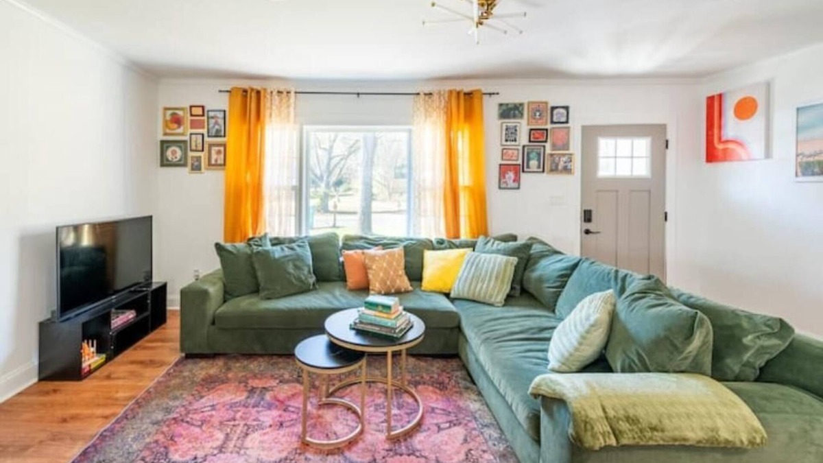 Forest Park House | The Georgia Peach