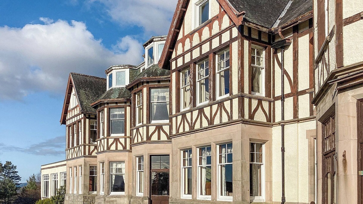 Lairg Apartment | The German Room - UK48669