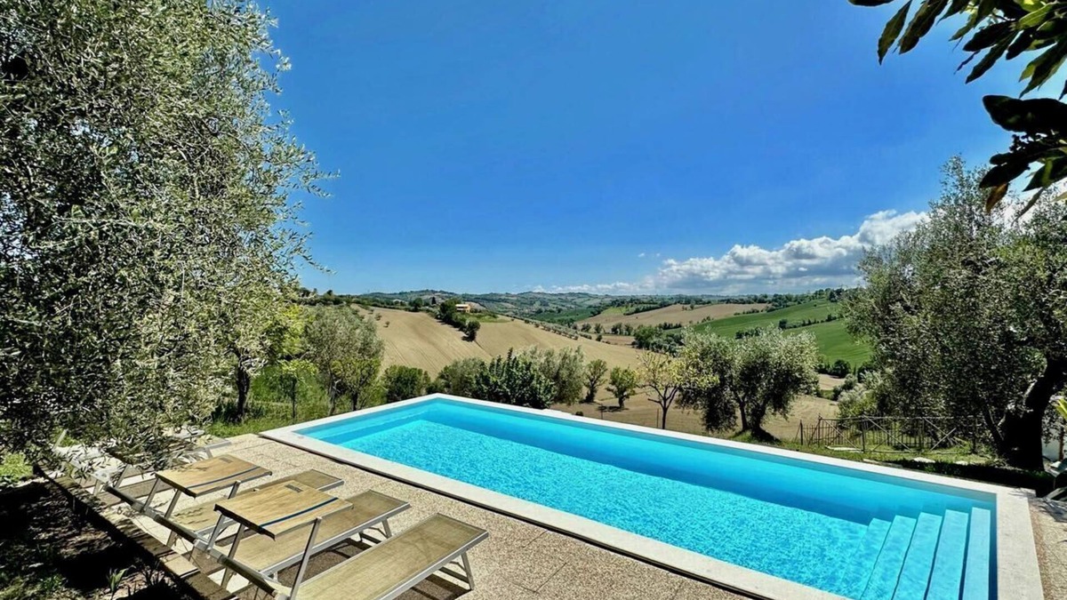 Senigallia House | the Ginestra with swimming pool and air conditioning in Senigallia