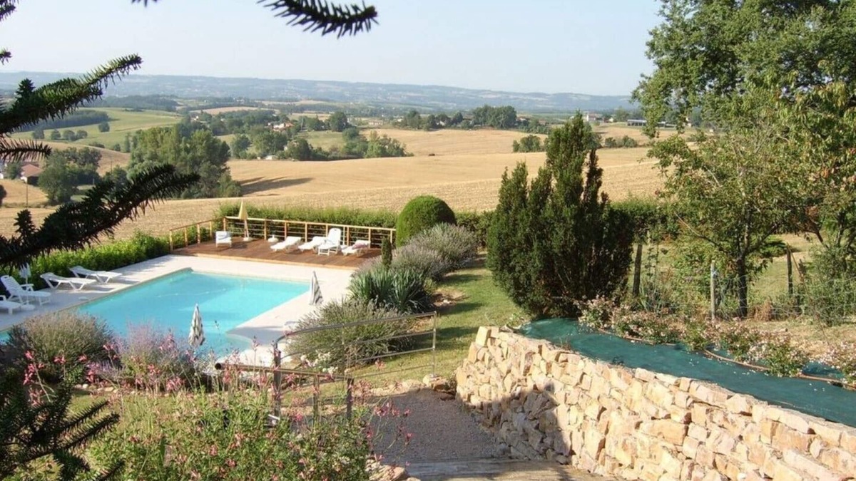 Cadalen House | the gites of Manavit-haut T3