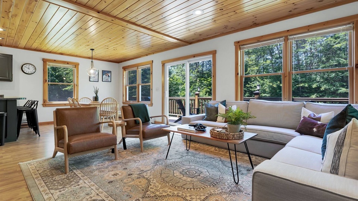 Bethel House | The Glades | 3 Bed, 2 Bath
