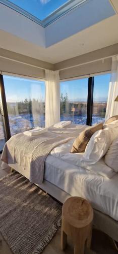 Mosfellsbaer Ski Chalet | The Glass house - Northern lights hideout