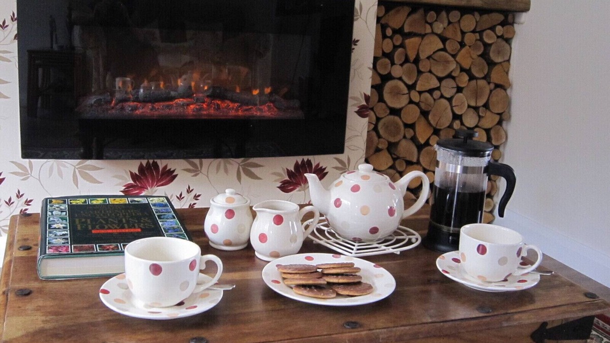 Glenarm House | The Glenarm Lookout, Causeway Coast & Glens