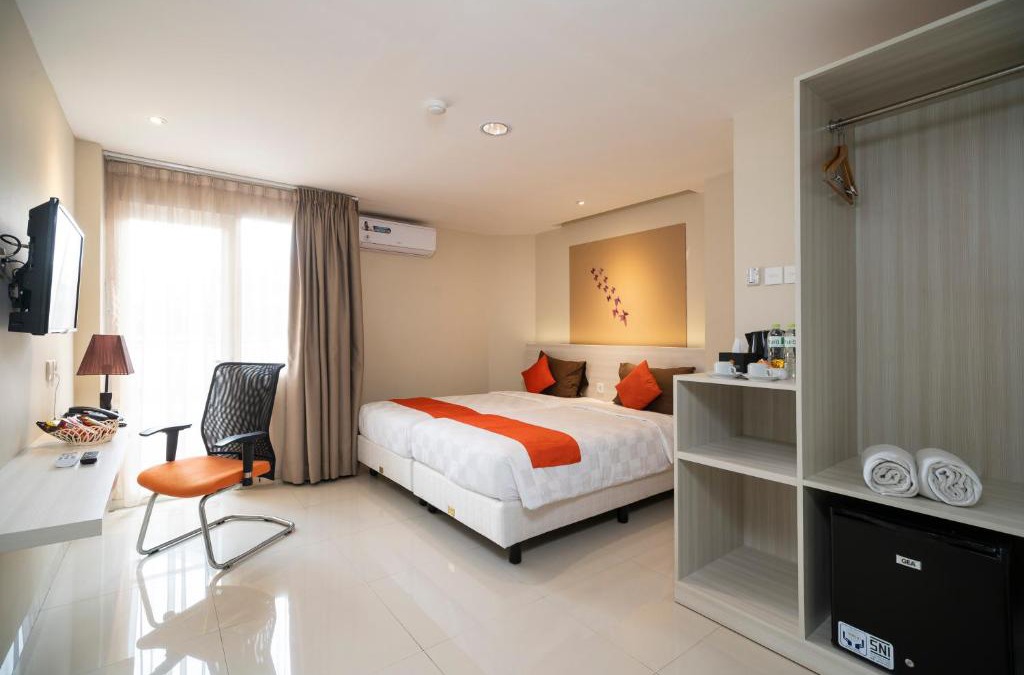 Tomang Apartment | The Gloria Suites Grogol