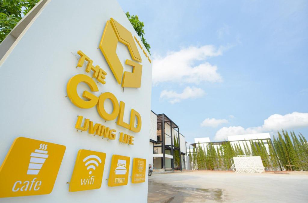Thung Song Hotel | The Gold Living Life