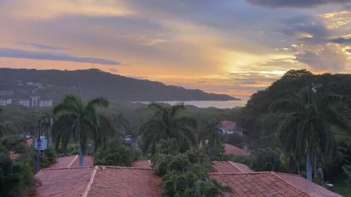 Playa Hermosa Villa | The Golden Sunset Villa on a resort with beach access