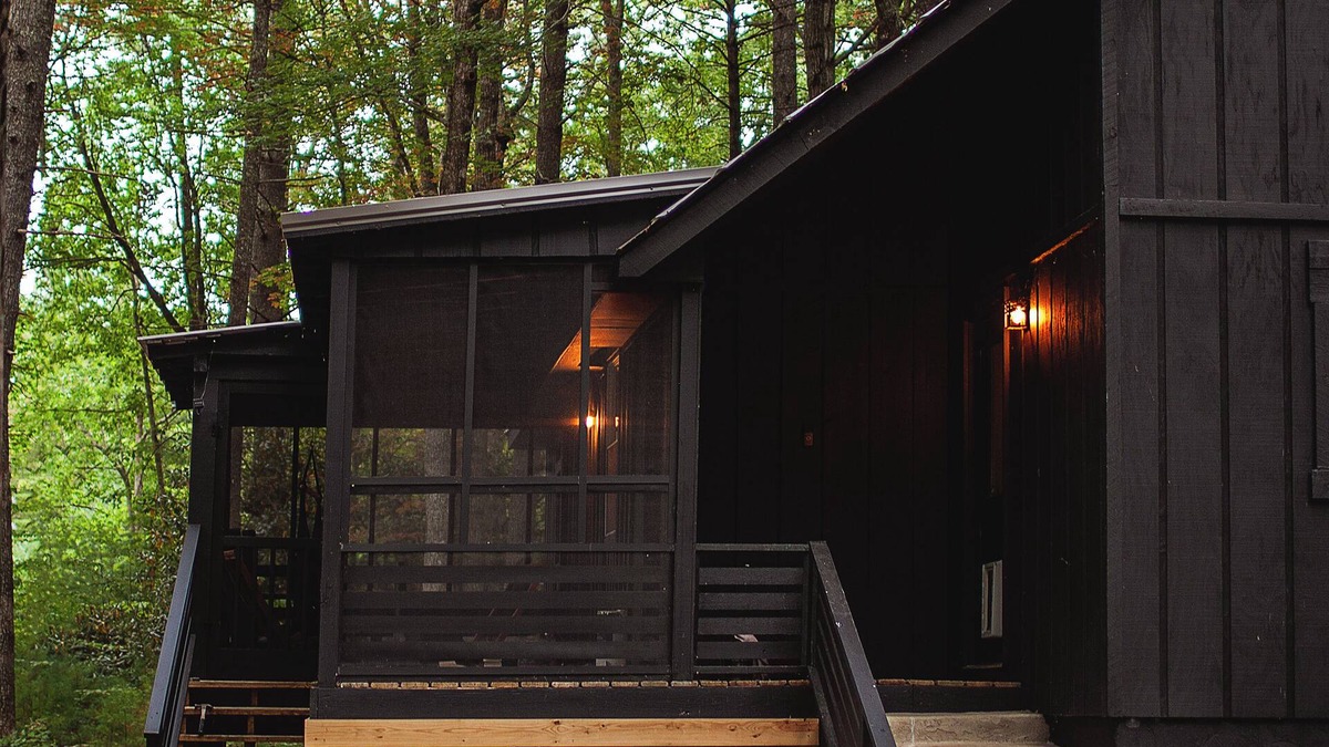Rye Valley Cabin | The Goodday Getaway - cozy modern mountain cabin