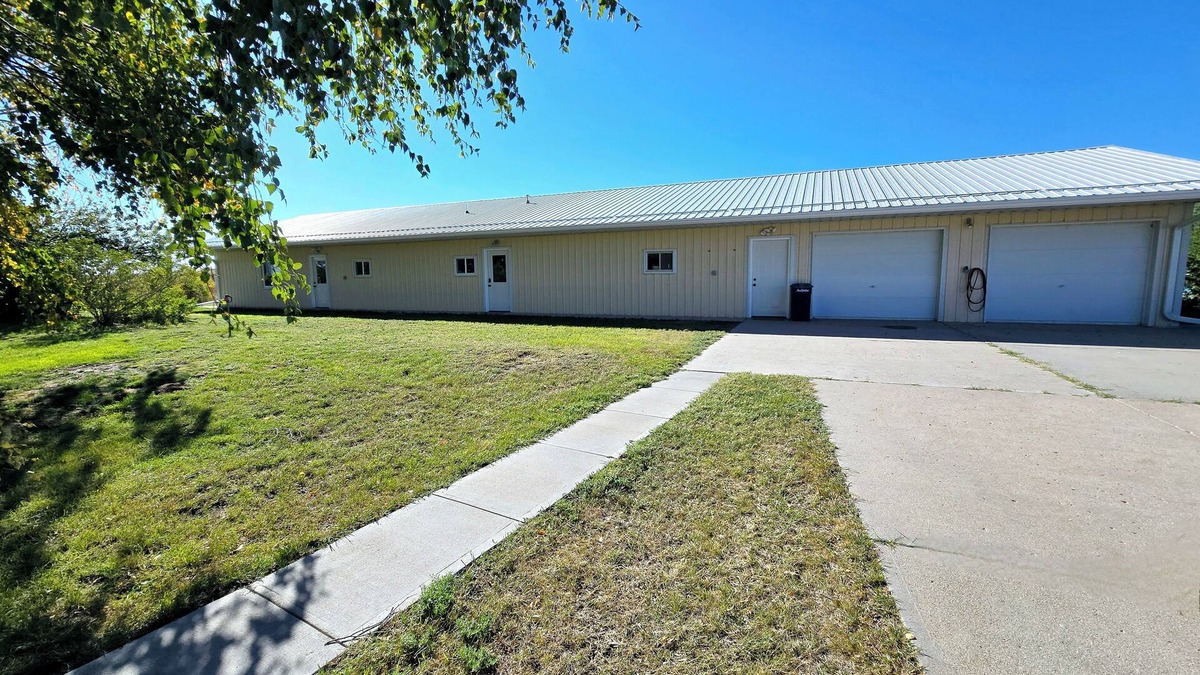 Sheridan County House | The Goodrich Guesthouse