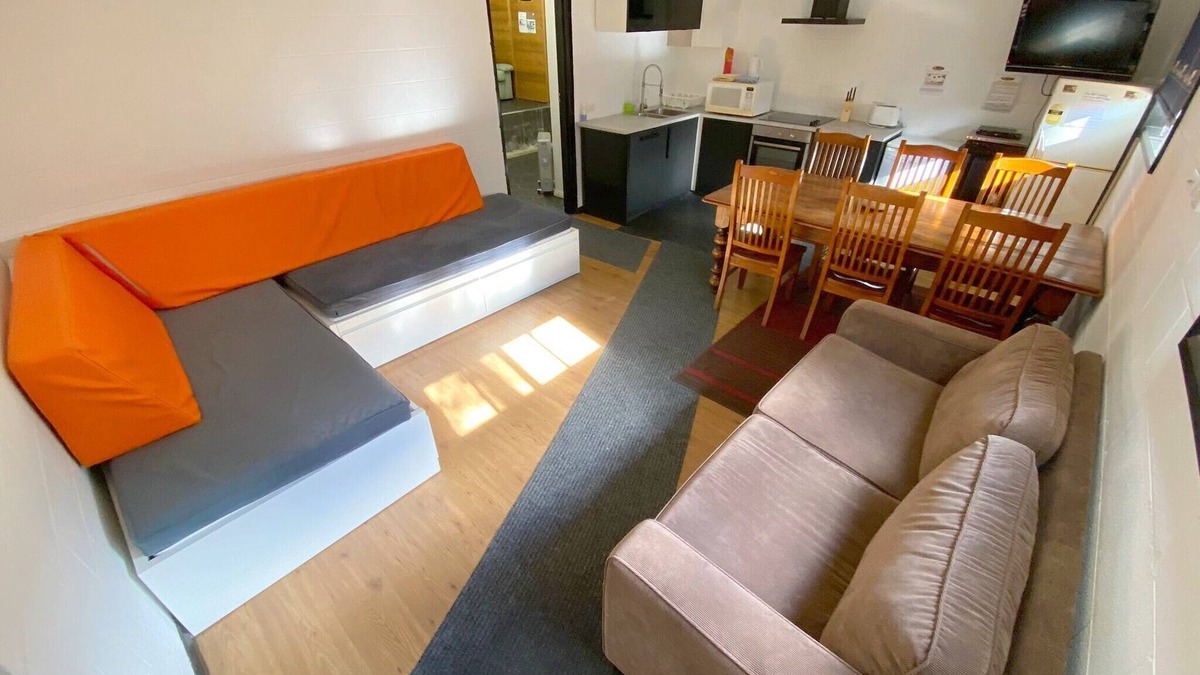 Thredbo Apartment | The Granny Flat Thredbo: Budget flat in a great location