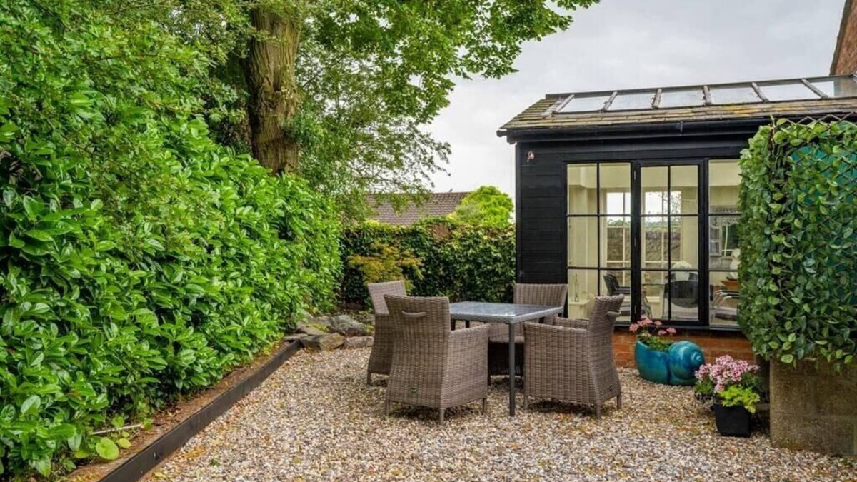 Sudbury House | The Granary at Pannels Ash Farm, Pentlow