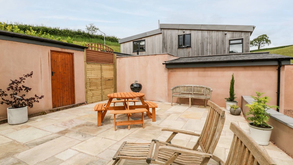 Cornwall Cottage | THE GRANARY, pet friendly, character holiday cottage in Wiveliscombe
