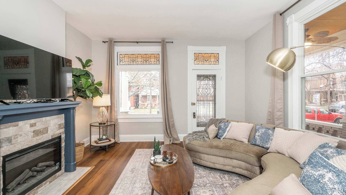 Ludlow House | The Grand Elm House – Updated 4 BDR Close to City!