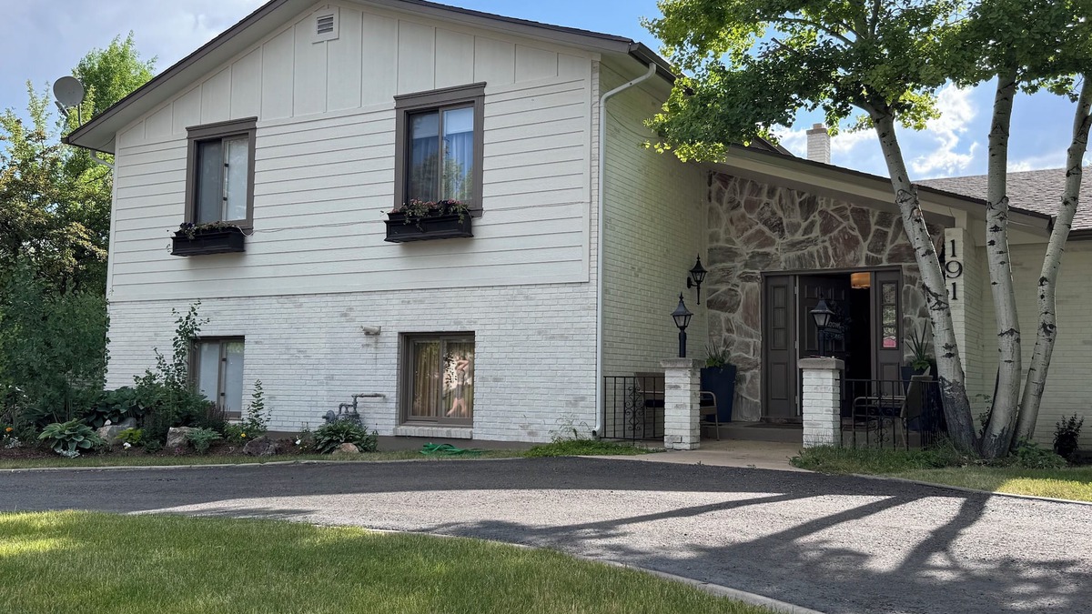 Soda Springs House | The Grand Gathering Place- Where Family Memories Are Made!