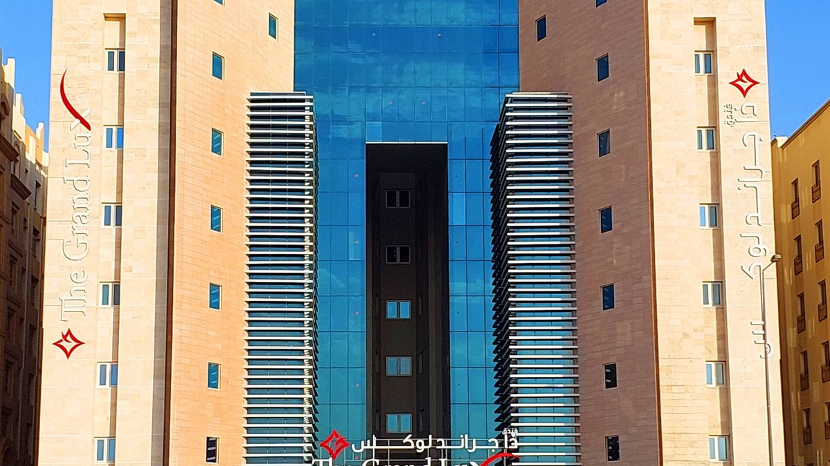 Al Sadd Hotel | The Grand Lux Hotel