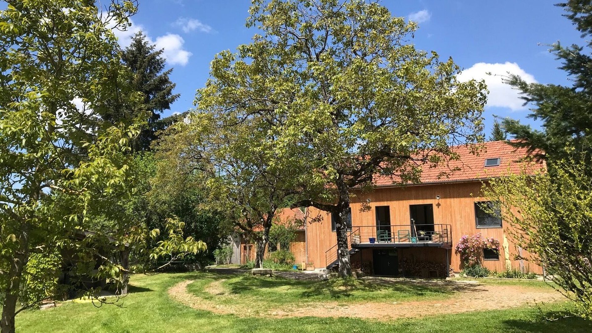 Parlan House | The Grange in Cantal - A house immersed in nature