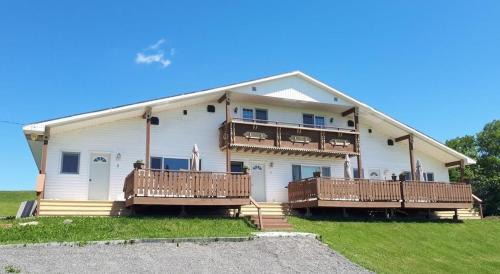 Cape Breton Island Apartment | The Great Cabot Lodge
