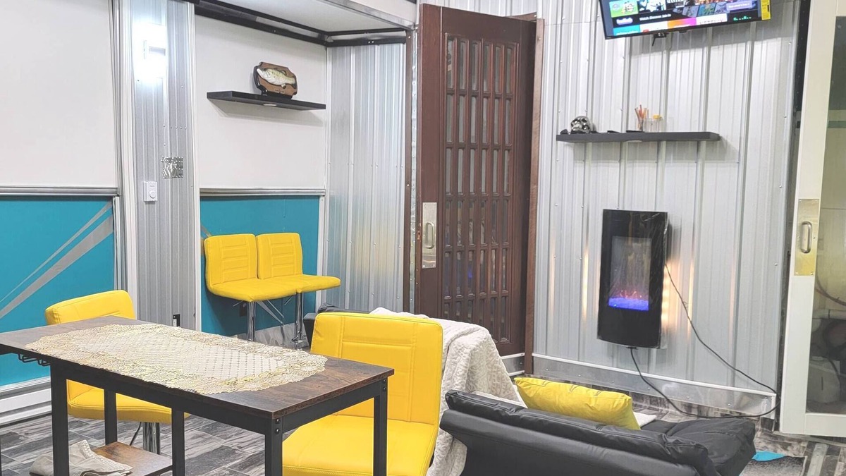 Camden House | The Great Suite With Parking Near Philadelphia