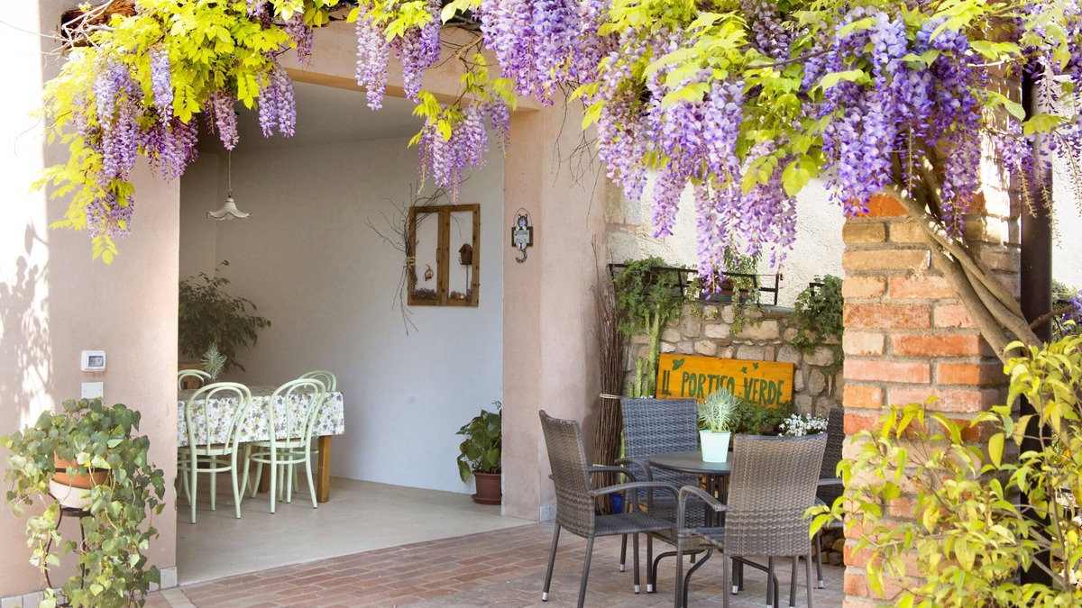 Crespano del Grappa House | THE GREEN PORCH