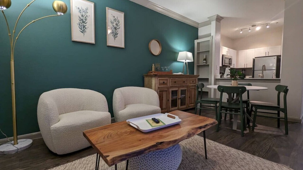 Nassau Bay Apartment | The Green Room 2.0 - 1BD/1BA near NASA JSC