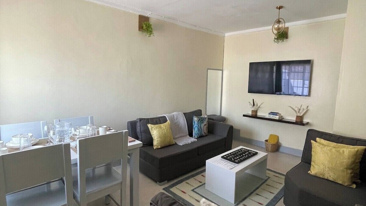 Nyeri Cottage | THE GREY COTTAGE IN NYERI