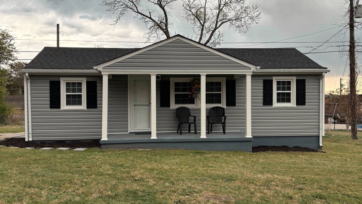 Danville House | The Grey Nest: A cozy, stylish retreat with modern comforts and a welcoming vibe