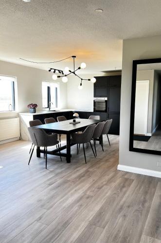 Hornafjörður Apartment | The Greyhouse "Big Apartment"
