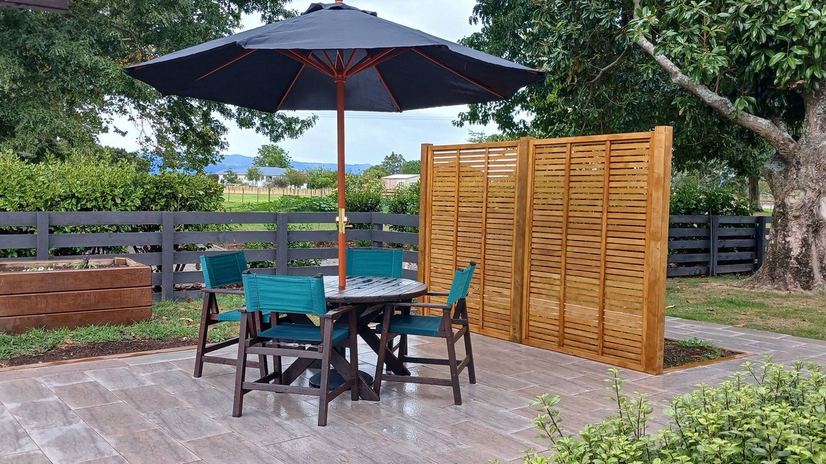 Te Teko Cottage | THE GUEST HOUSE- Awakeri area.nBoutique accommodation -affordable price.