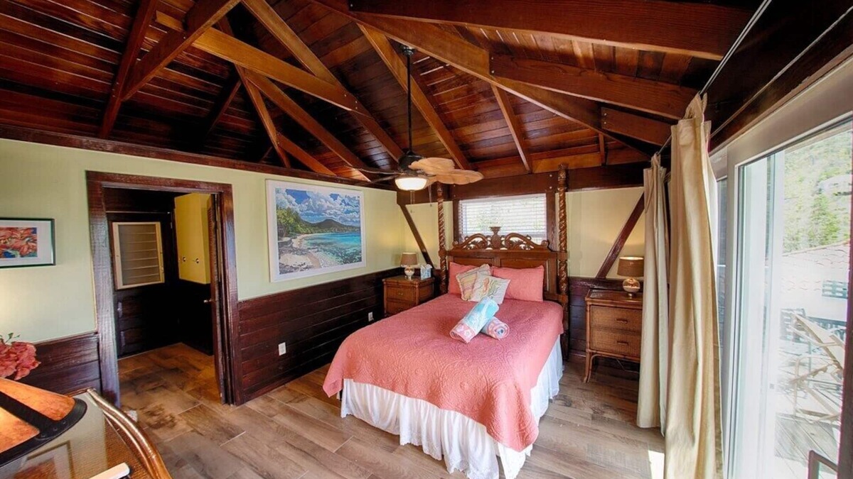 Great Cruz Bay Cottage | The Guest House of Villa Solare