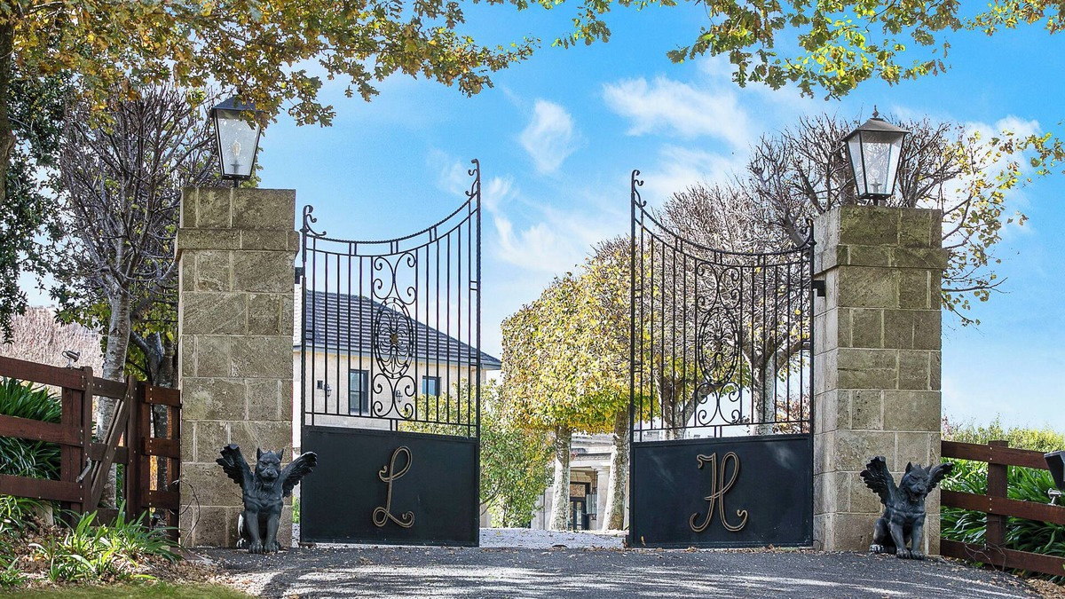Robertson Villa | The Guesthouse at Linden Hall. Unique, Luxurious and Peaceful.