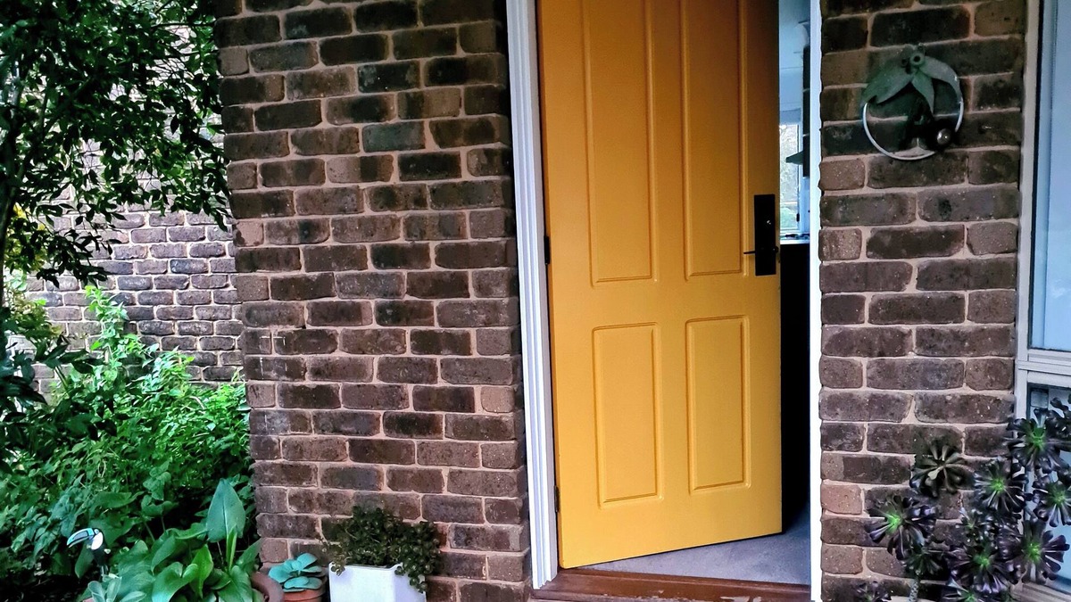 Lake Albert Apartment | "The Gums" peaceful & private cottage close to amenities & beautiful Lake Albert