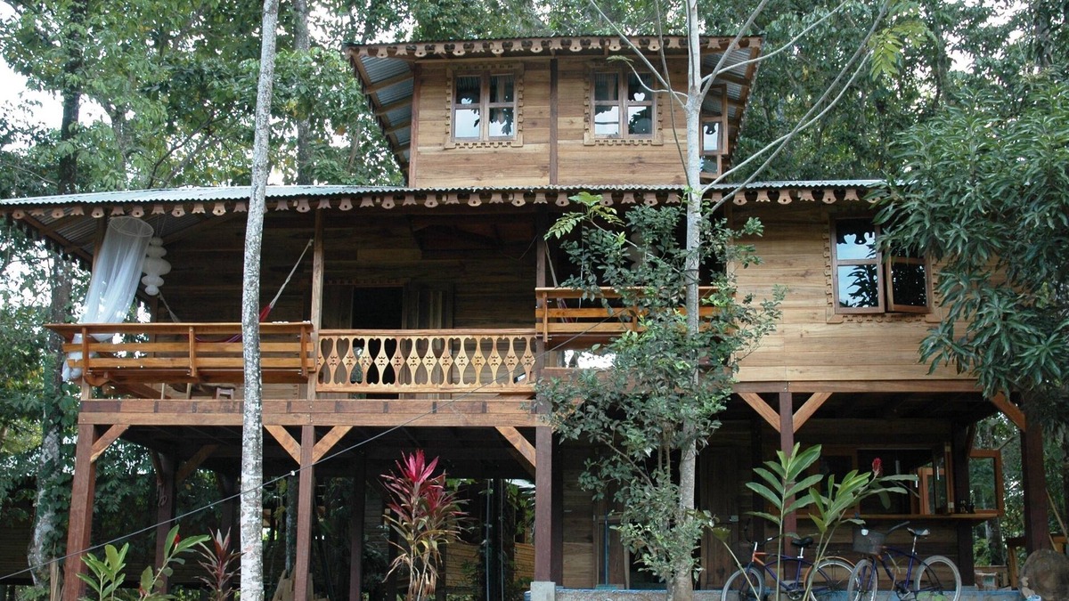 Chiguata House | The house is in the middle of Jungle but also 5 minutes walk from the beach