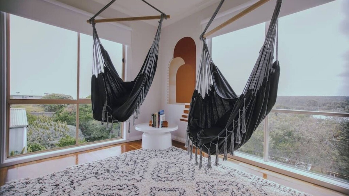 Port Campbell House | The Hangout KING BEDS Hammock Chairs with a View