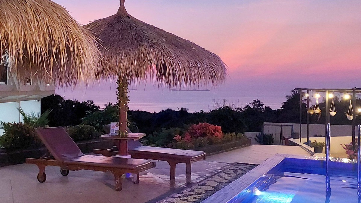 Karimunjava Hotel | The Happinezz Hills Hotel Karimunjawa