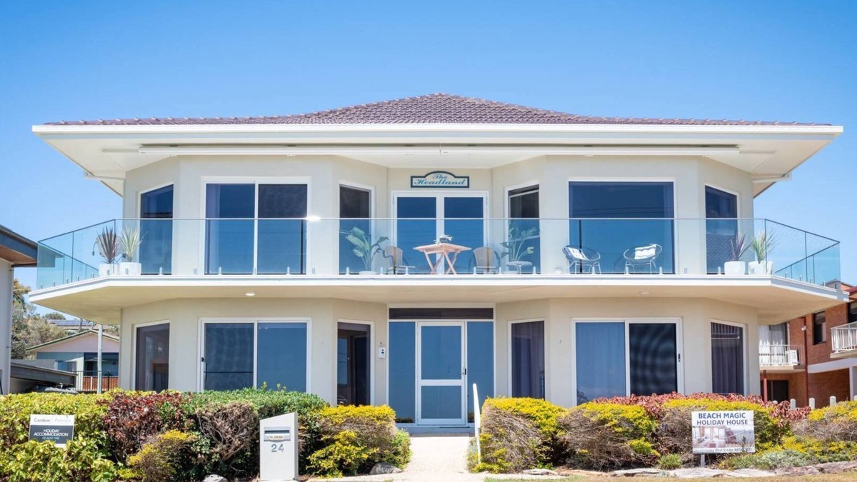 Woolgoolga Apartment | The Headland - Woolgoolga Headland! Pollack Esplanade.