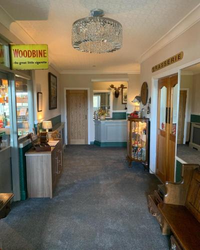 Scarborough Bed & Breakfast | The Headlands Hotel