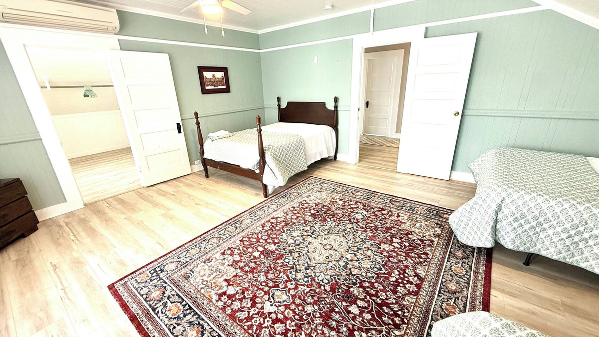 Hilo House | The Heart of Old Hawaii