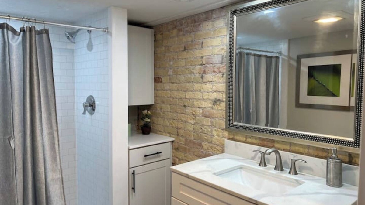 Preston Apartment | THE HEART OF PRESTON Vacation And Event Center
