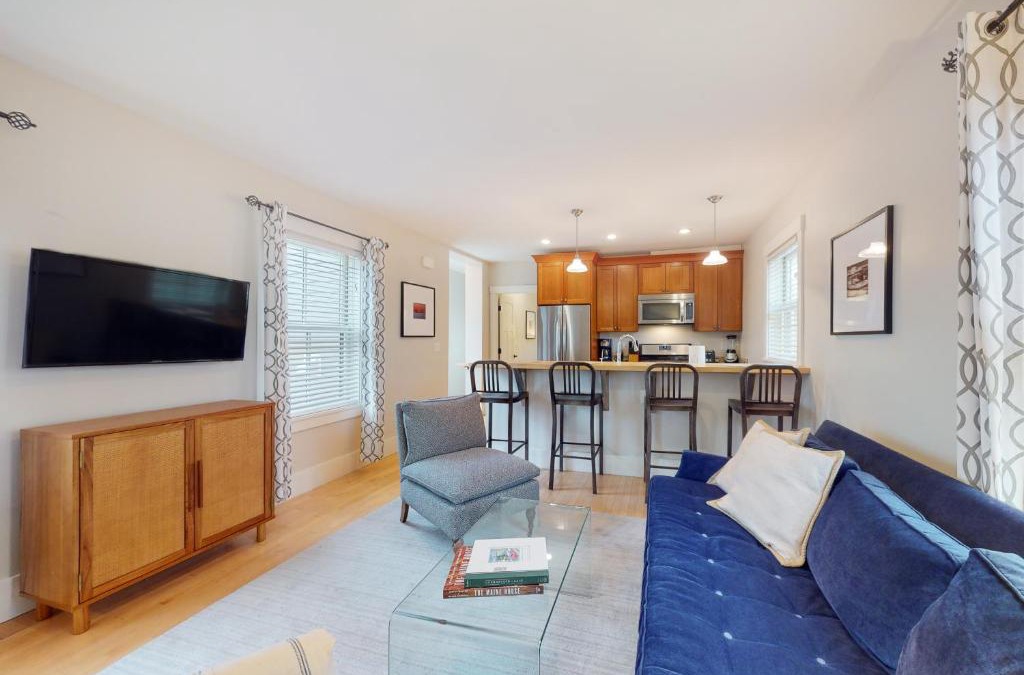 West End Apartment | The Heart of the West End #4