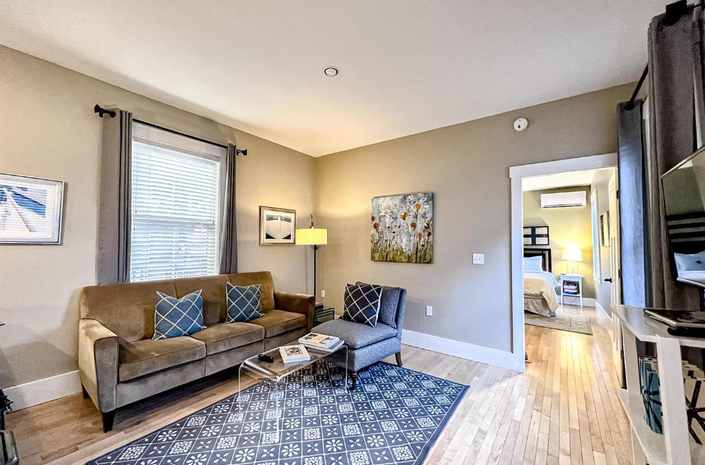 West End Apartment | The Heart of the West End #3 & #4