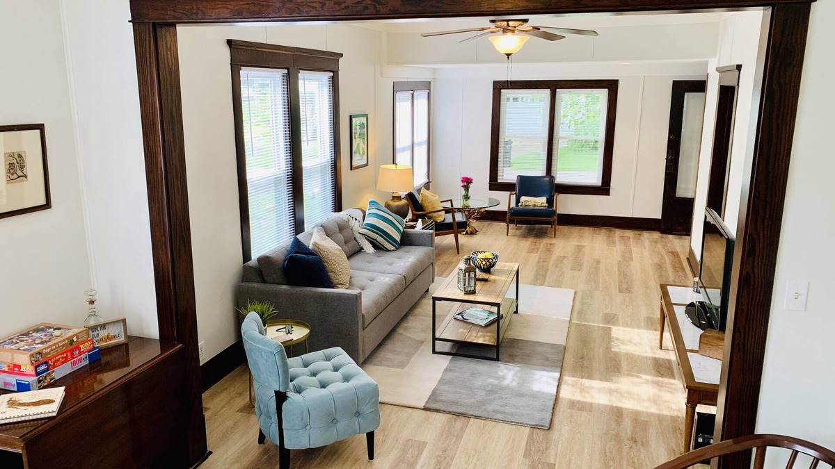 Three Oaks House | The Heartwood House<3 : Dwntwn Three Oaks, 2BR/2BA