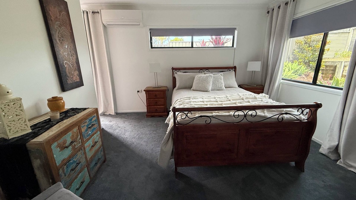 Highworth House | The Heights Hideaway