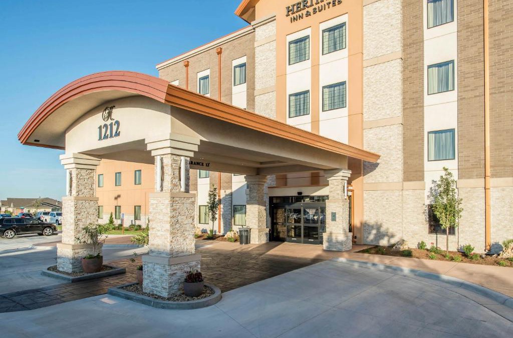 Garden City Hotel | The Heritage Inn & Suites, Ascend Hotel Collection