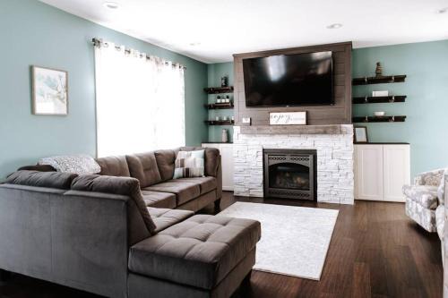 Hermantown House | The Hermantown Hangout