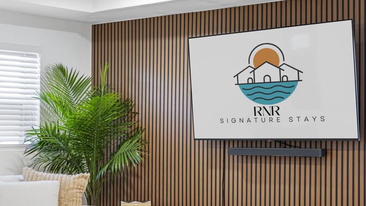 Sun Bay South House | The Hidden Gem - TIA, RJS, Amalie Arena, MacDill