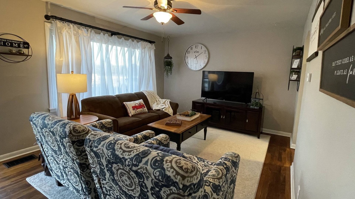 Westphalia House | The Hide Away