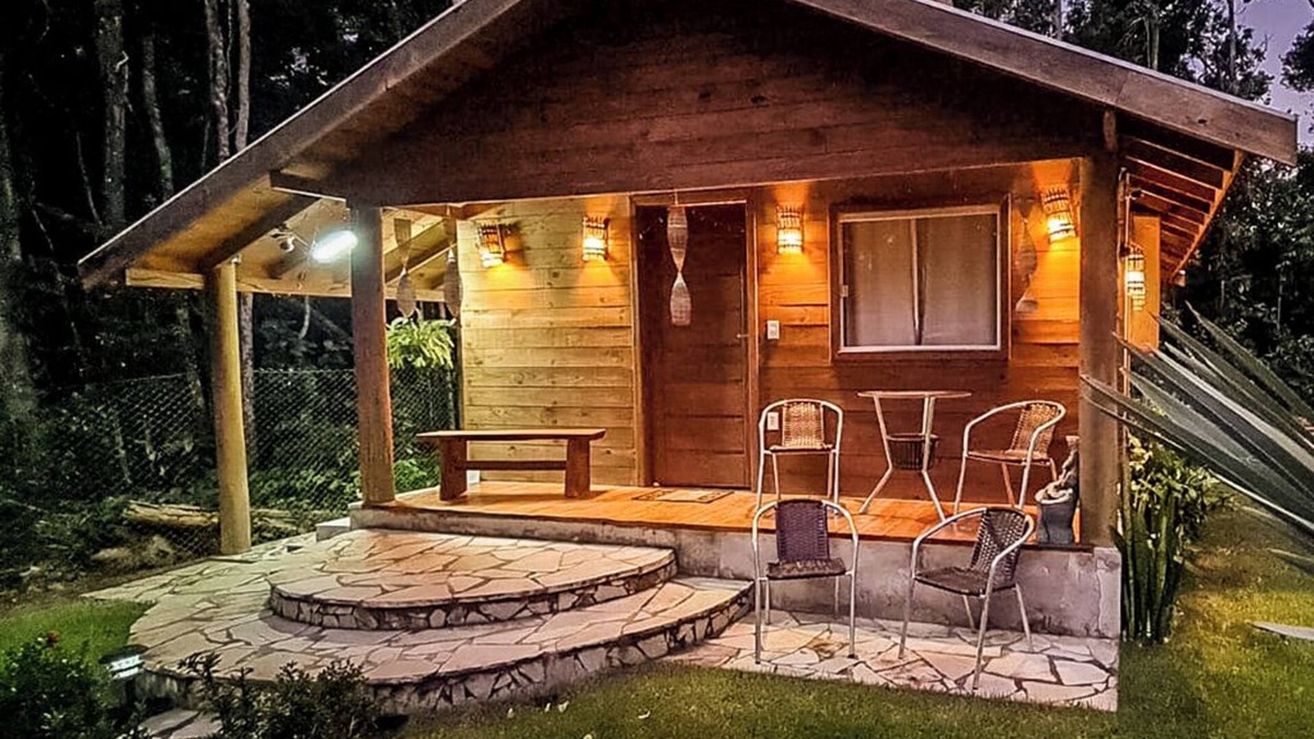 Mutari Cabin | The Hideaway Cabin - Rustic, Cosy & Perfect for Nature Lovers!