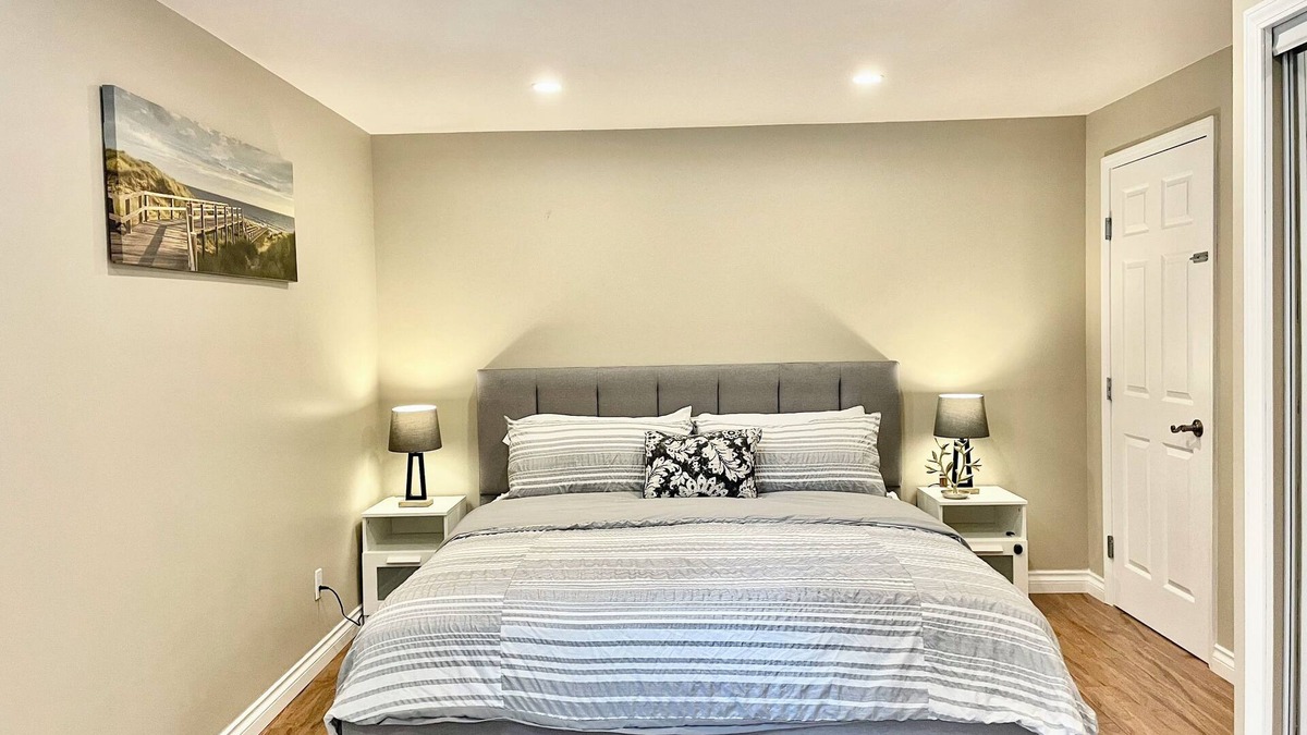 Yorkson House | The Hideaway at willoughby