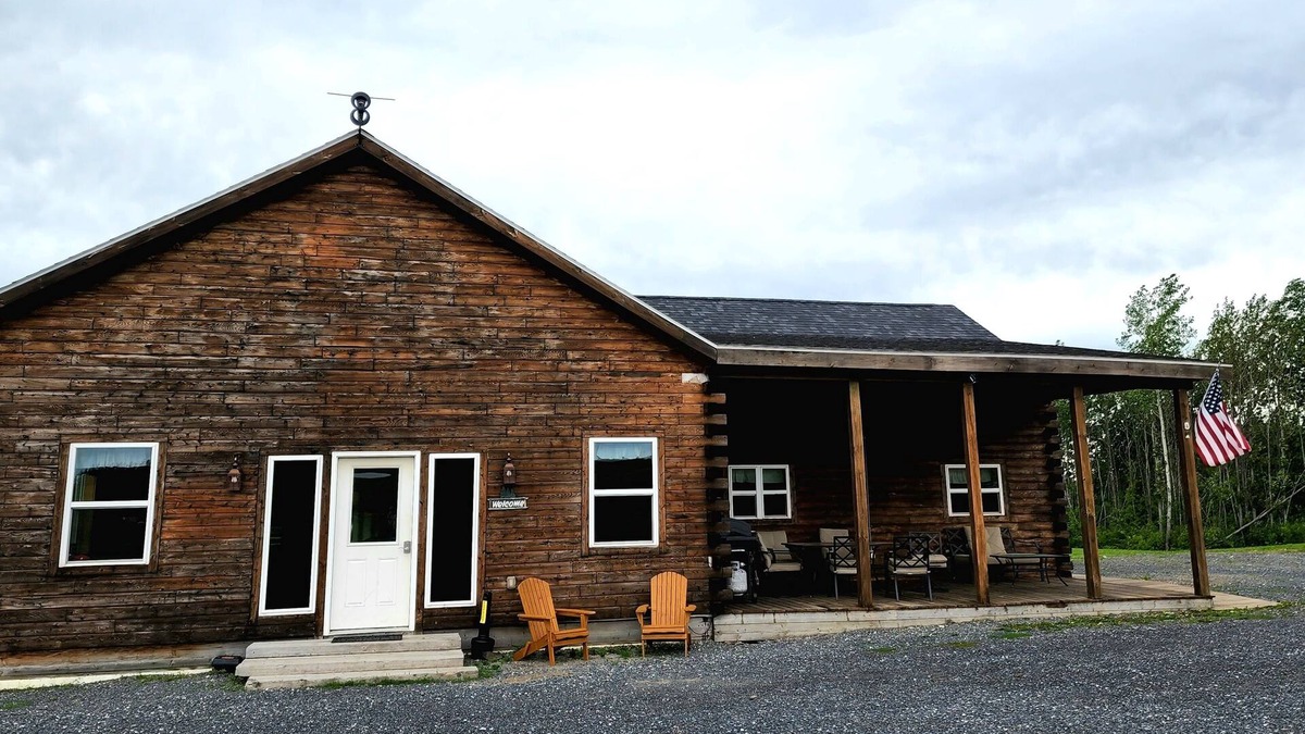 Caribou Cabin | The Hideaway Cabin