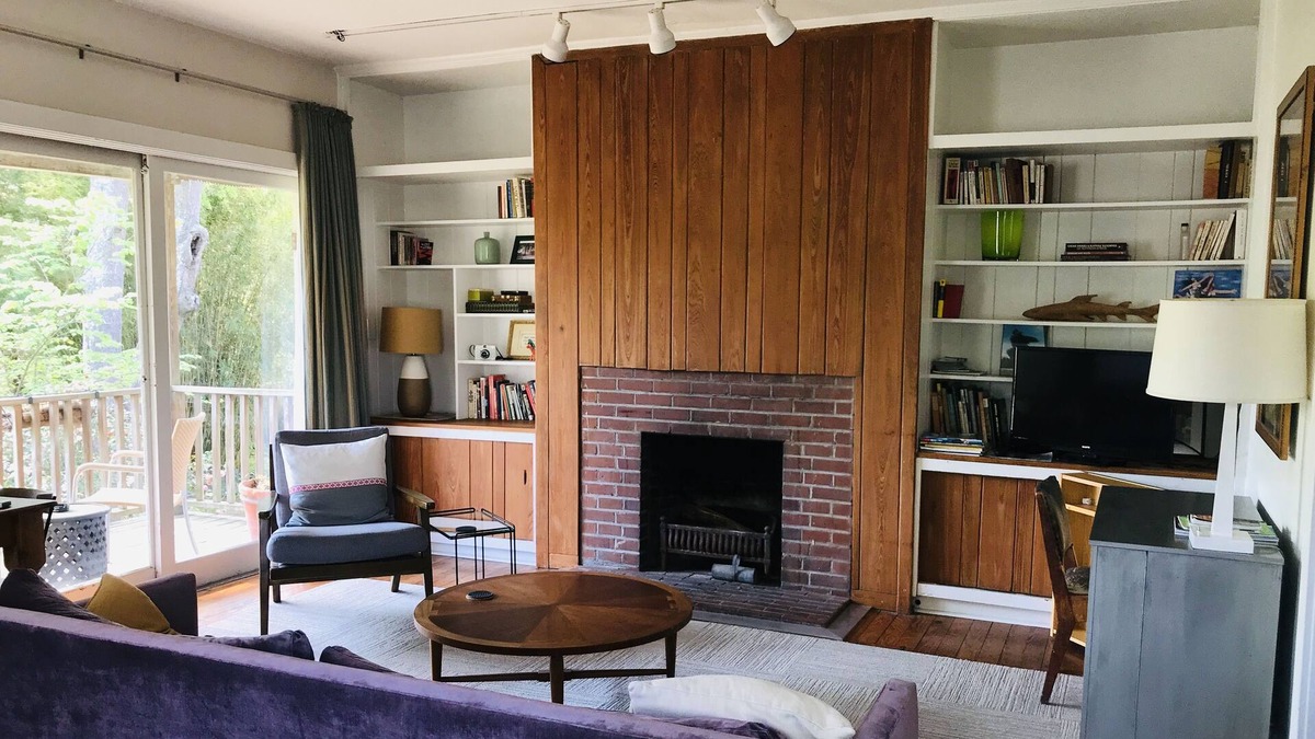 Thomas Square House | The Hideaway Perch at Half Moon House